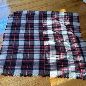 Morning lavender blanket scarf